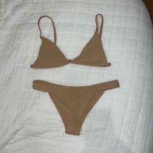 Frankies bikini set